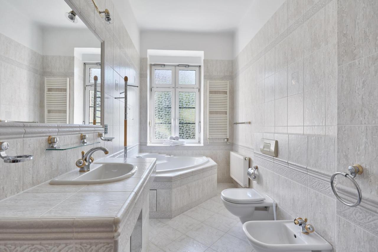 Villa Deluxe Apartments Карлові Вари Екстер'єр фото